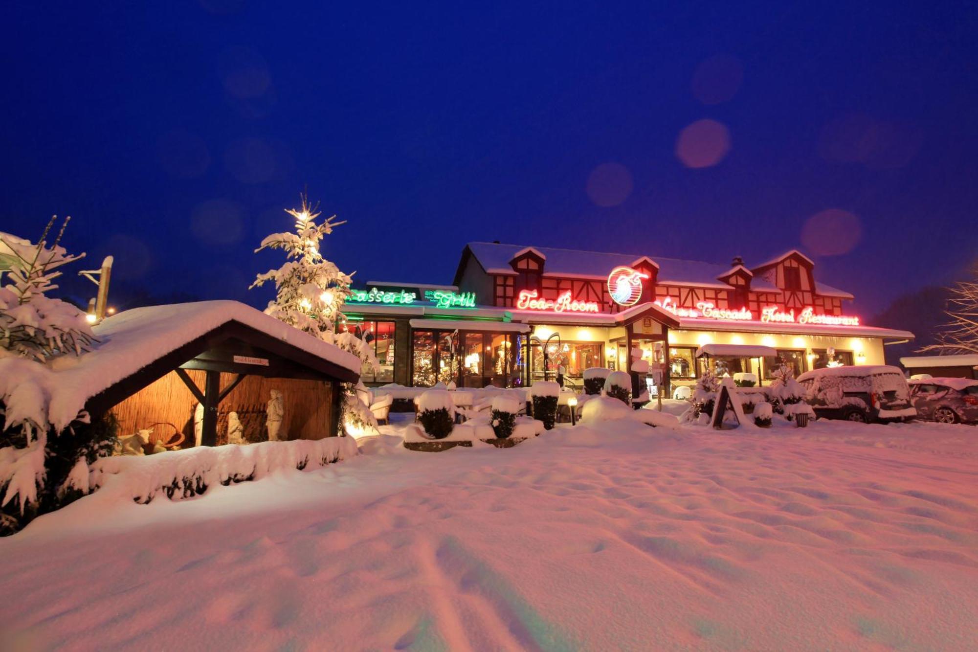 Hotel Val De La Cascade Ставело Екстериор снимка